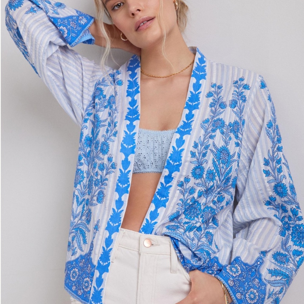 NWT Anthropologie x conditions apply cropped blue white kimono beach cover up